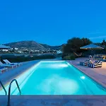 - Private Pool - Access 빌라