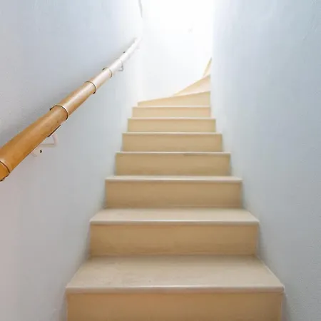 Vila - Private Pool - Access Parasporos