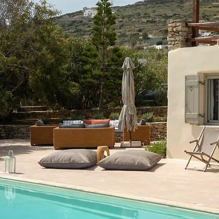 - Private Pool - Access *
