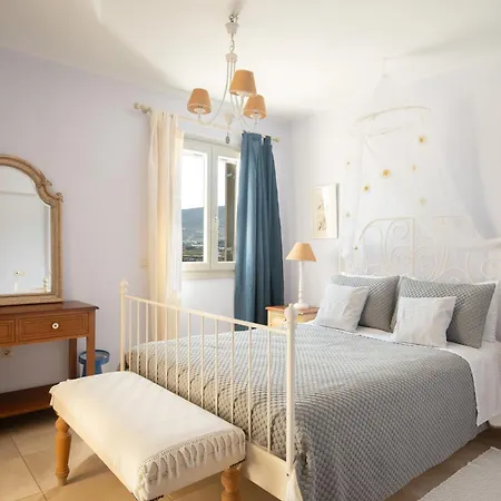 - Private Pool - Access Вилла Параспорос