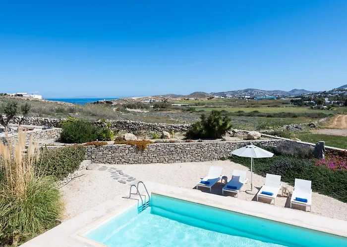 Villa - Private Pool - Access Parasporos