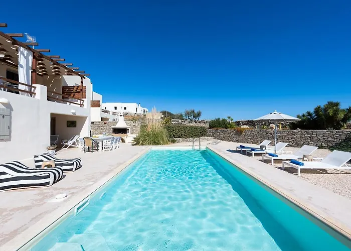 Villa - Private Pool - Access *